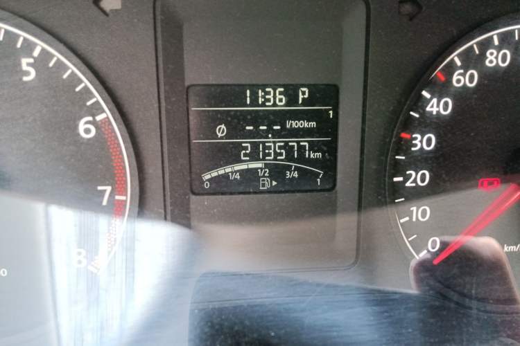 Used Volkswagen Sagitar 2014 1.6L Automatic Comfort Model Odometer Close Up