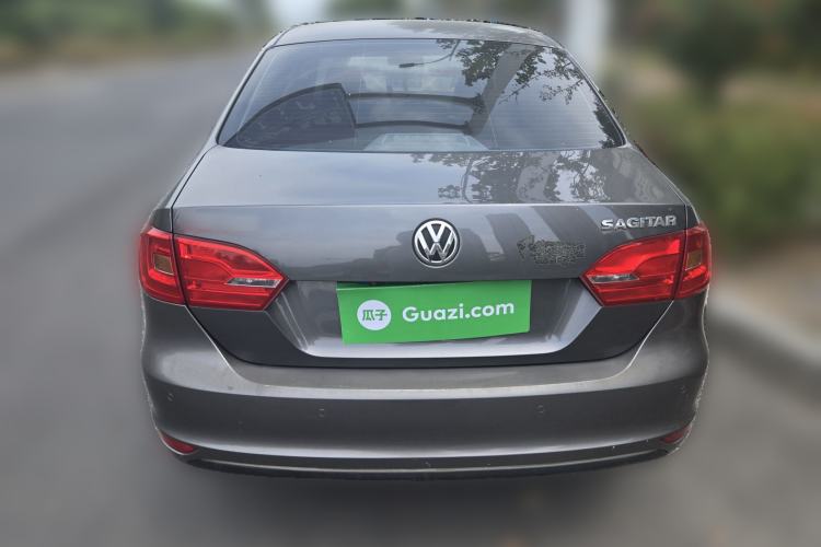 Used Volkswagen Sagitar 2014 1.6L Manual Comfort Model Rear