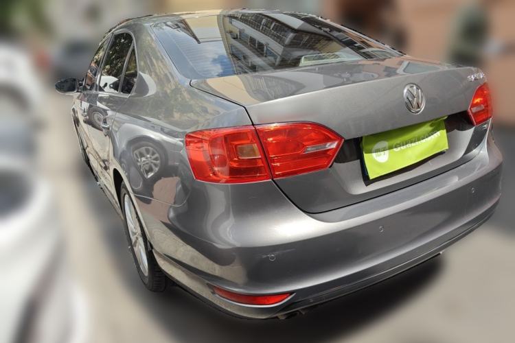 Used Volkswagen Sagitar 2014 1.4TSI Manual Luxury Model Rear Left 45 Deg