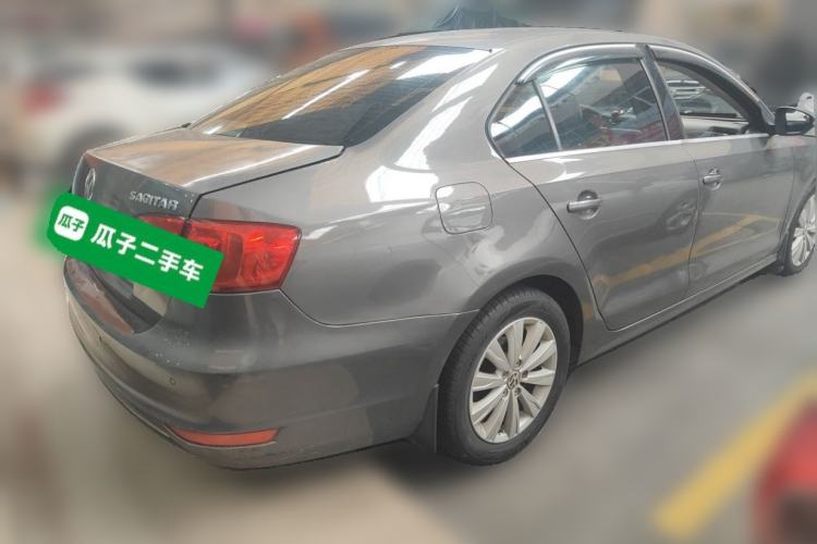 Used Volkswagen Sagitar 2014 1.6L Automatic Comfort Model Rear Right 45 Deg