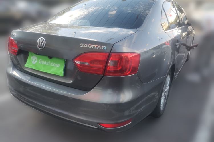 Used Volkswagen Sagitar 2014 1.6L Automatic Comfort Model Rear Right 45 Deg