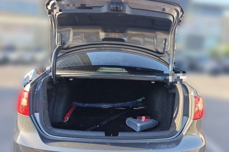 Used Volkswagen Sagitar 2014 1.6L Automatic Comfort Model Trunk