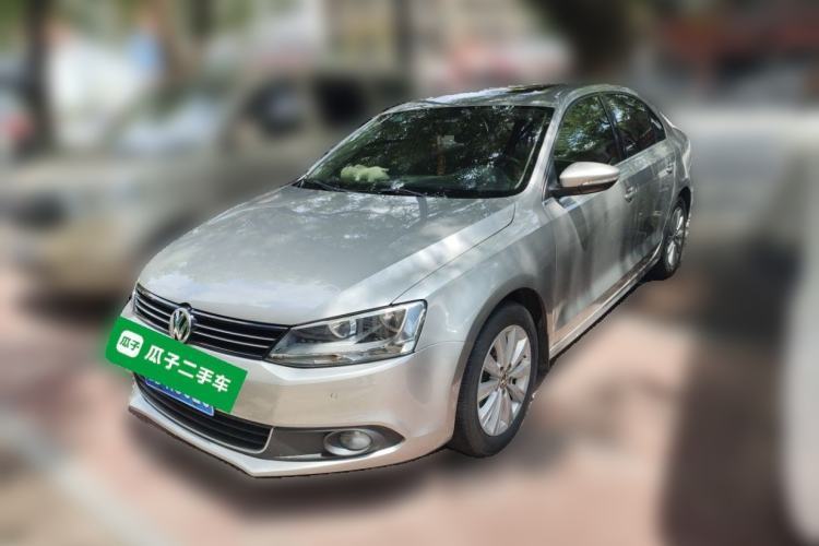 Used Volkswagen Sagitar 2014 1.4TSI Automatic Luxury Model Guazi used car, China used car export, Used car for sale, Used  cars, Cheapest cars for sale