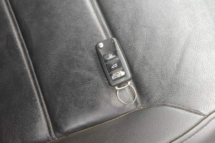 Used Volkswagen Sagitar 2014 1.6L Automatic Comfort Model Vehicle Key
