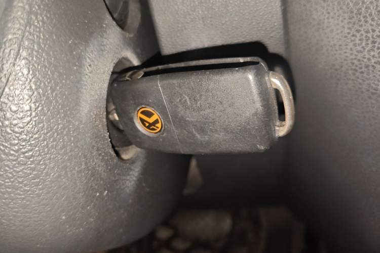Used Volkswagen Sagitar 2014 1.6L Automatic Comfort Model Vehicle Key