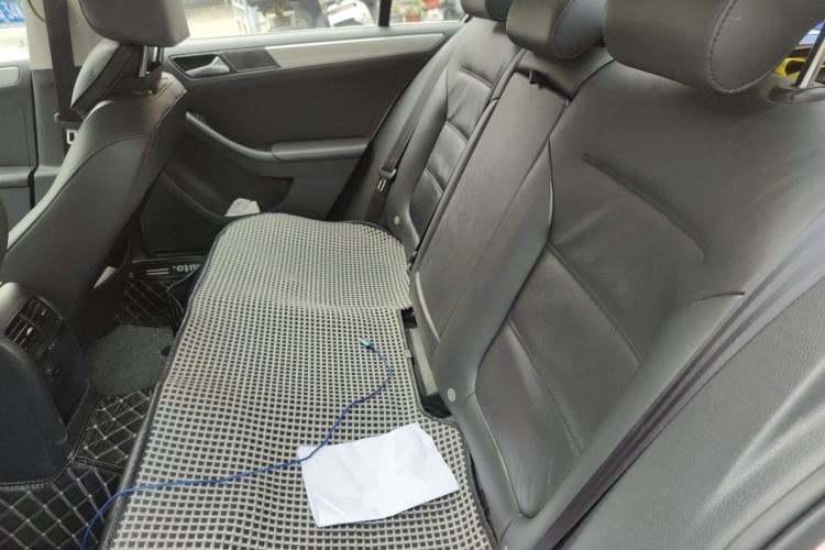 Used Volkswagen Sagitar 2014 1.6L Automatic Comfort Model Left Rear Seat