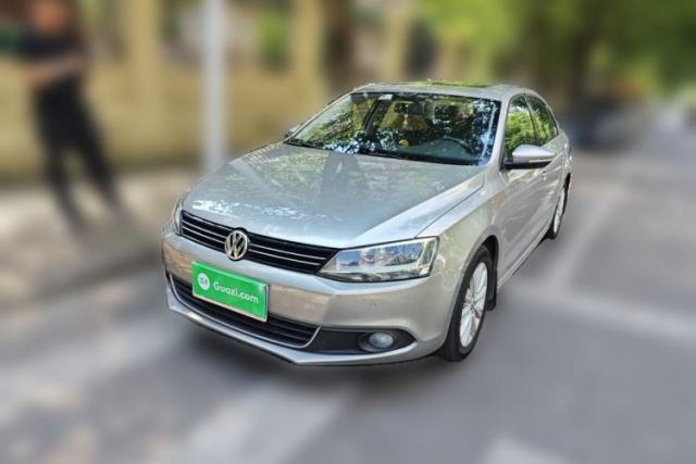 Volkswagen Sagitar 2014 1.4TSI Automatic Luxury Model usado