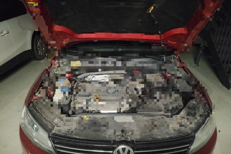 Used Volkswagen Sagitar 2014 Revised Version 1.4TSI Automatic Luxury Edition Engine Bay