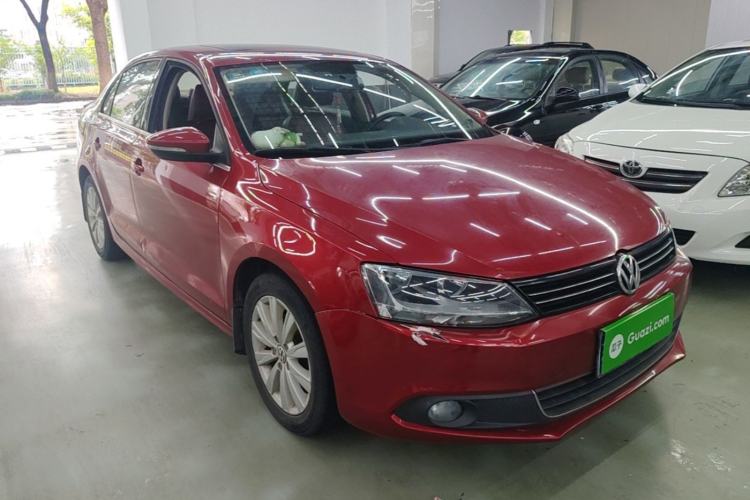 Used Volkswagen Sagitar 2014 Revised Version 1.6L Automatic Comfort Edition Front Right 45 Deg