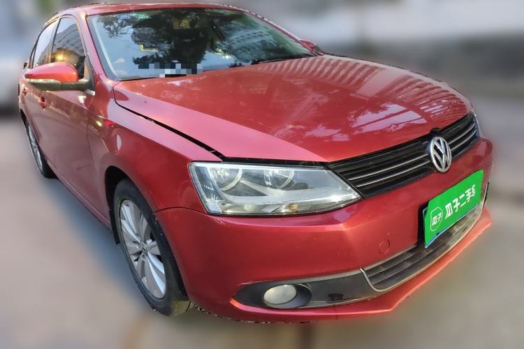 Used Volkswagen Sagitar 2014 1.6L Automatic Comfort Model Front Right 45 Deg