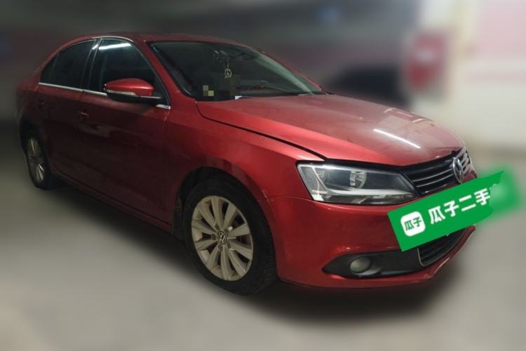 Used Volkswagen Sagitar 2014 1.6L Automatic Comfort Model Front Right 45 Deg
