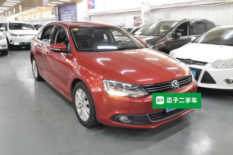 Used Volkswagen Sagitar 2014 Revised Version 1.4TSI Automatic Luxury Edition Front Right 45 Deg