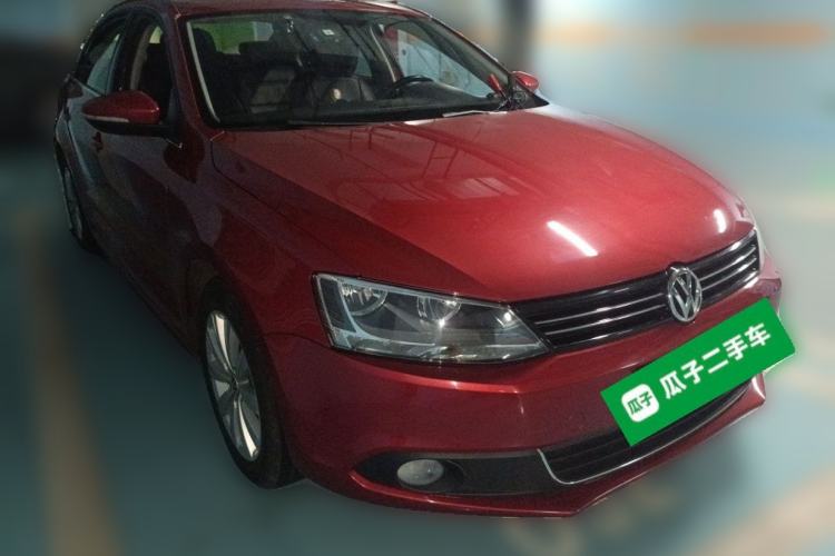 Used Volkswagen Sagitar 2014 1.6L Automatic Comfort Model Front Right 45 Deg