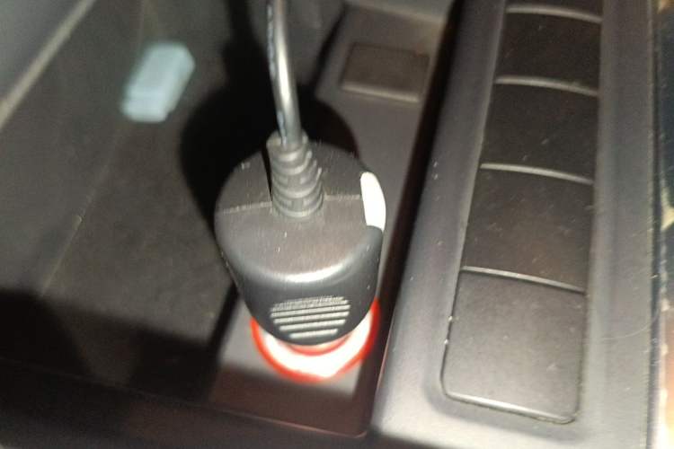 Used Volkswagen Sagitar 2014 1.6L Automatic Comfort Model Vehicle Key