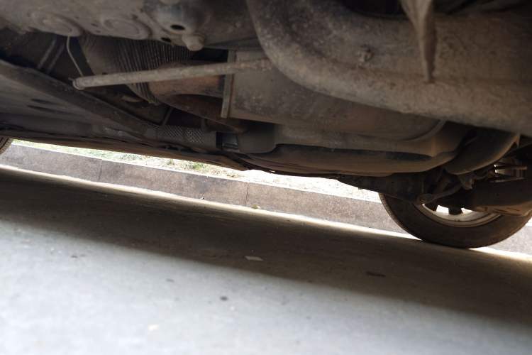 Used Volkswagen Sagitar 2014 1.6L Automatic Comfort Model Chassis Rear Left