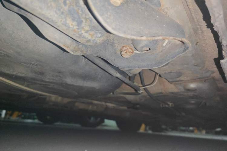 Used Volkswagen Sagitar 2014 1.6L Manual Comfort Model Chassis Rear Right