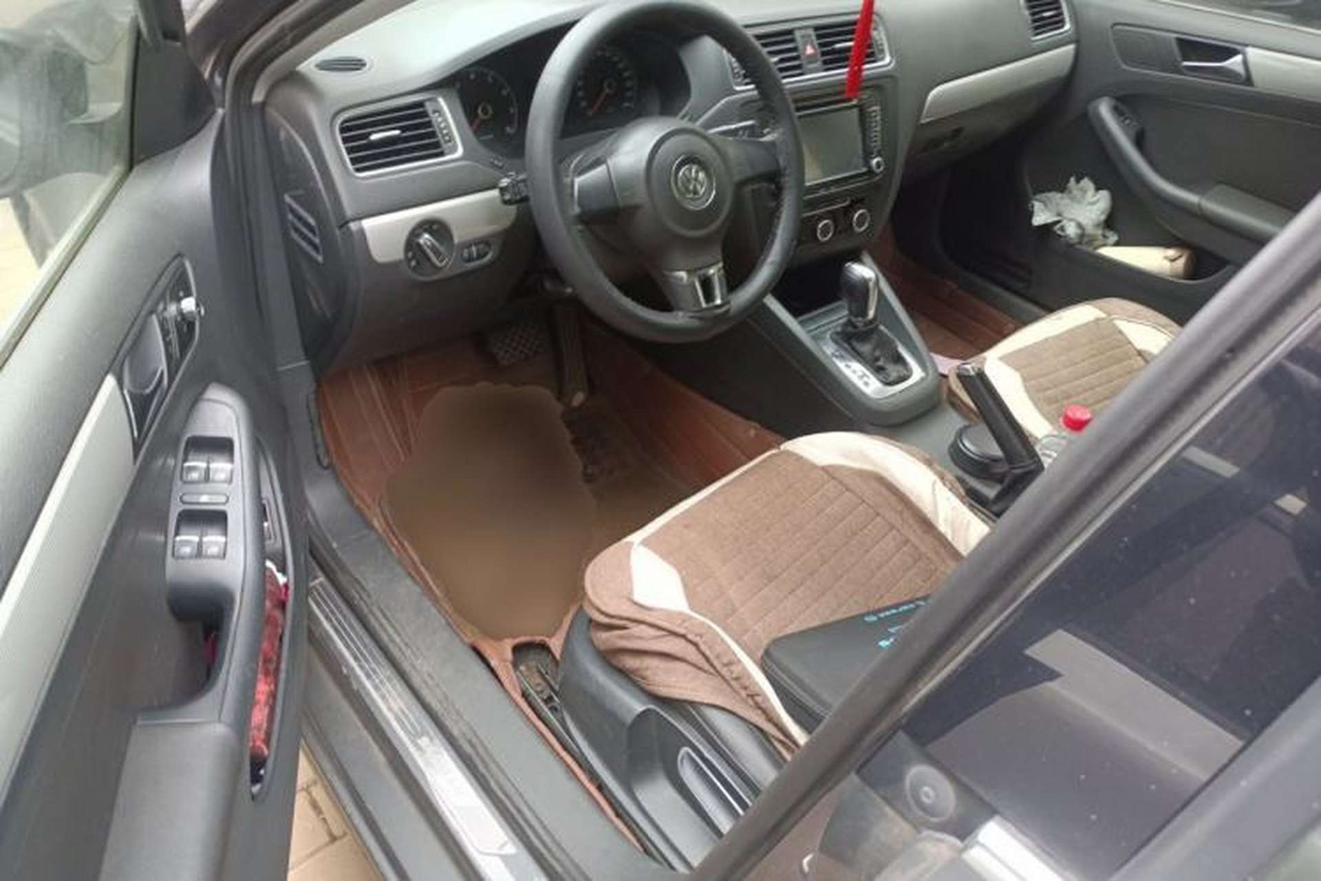 Used Volkswagen Sagitar 2014 1.6L Automatic Comfort Model Driver Seat