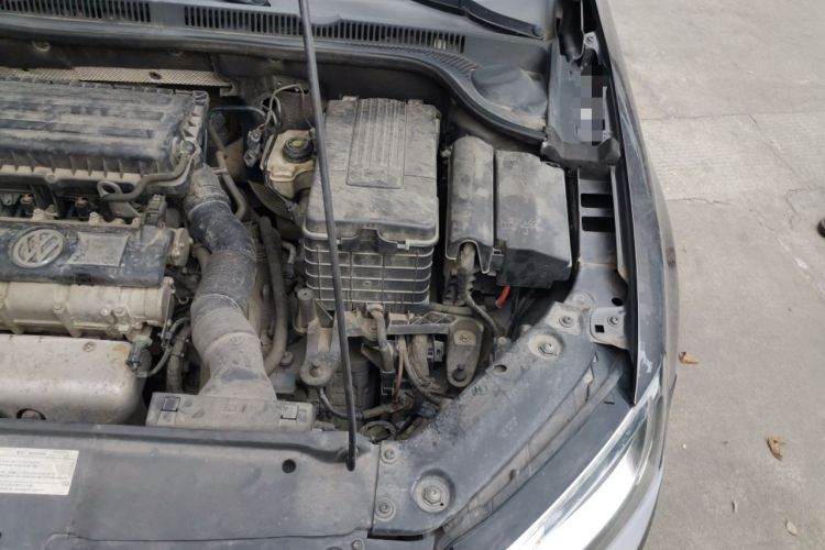 Used Volkswagen Sagitar 2014 Revised Version 1.6L Automatic Comfort Edition Engine Bay Left