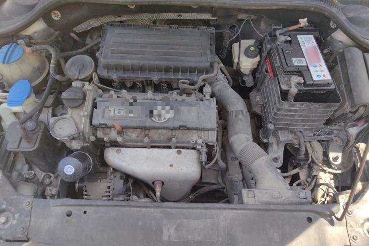 Used Volkswagen Sagitar 2014 Revised Version 1.6L Automatic Comfort Edition Engine Bay