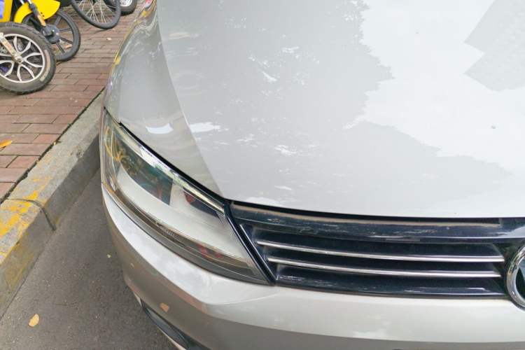 Used Volkswagen Sagitar 2014 Revised Version 1.6L Automatic Comfort Edition Engine Bay Right