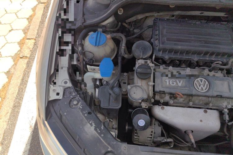 Used Volkswagen Sagitar 2014 Revised Version 1.6L Automatic Comfort Edition Engine Bay Right