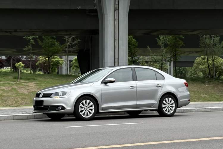 Used Volkswagen Sagitar 2014 1.6L Automatic Comfort Model Exterior 1