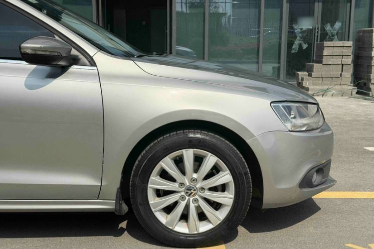 Used Volkswagen Sagitar 2014 Revised Version 1.6L Automatic Comfort Edition Exterior 1