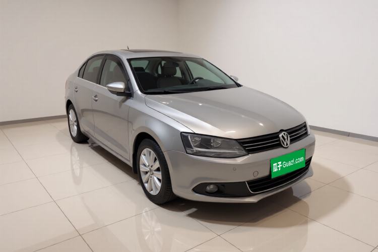 Used Volkswagen Sagitar 2014 Revised Version 1.6L Automatic Comfort Edition Exterior 2