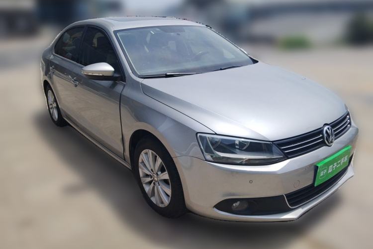 Used Volkswagen Sagitar 2014 Revised Version 1.4TSI Automatic Luxury Edition Exterior 2