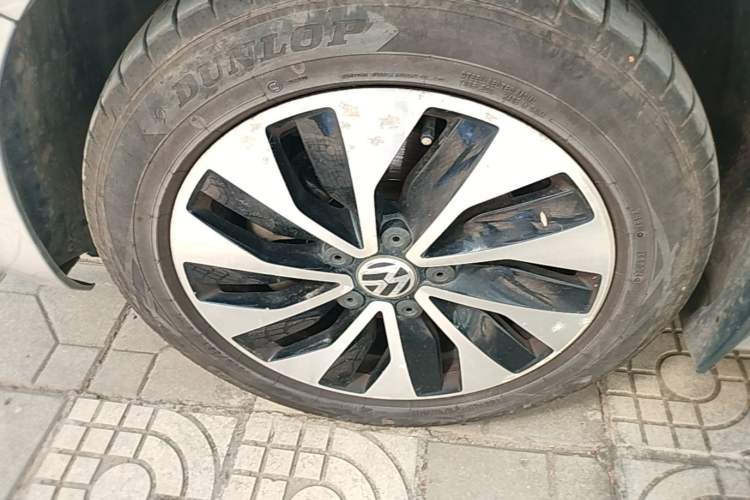 Used Volkswagen Sagitar 2014 1.4TSI BlueMotion Edition Exterior 4