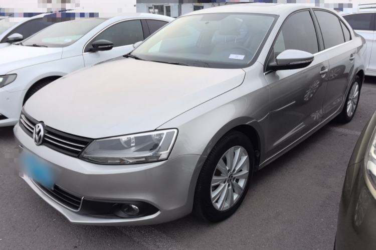 Used Volkswagen Sagitar 2014 1.6L Manual Comfort Model Exterior 4