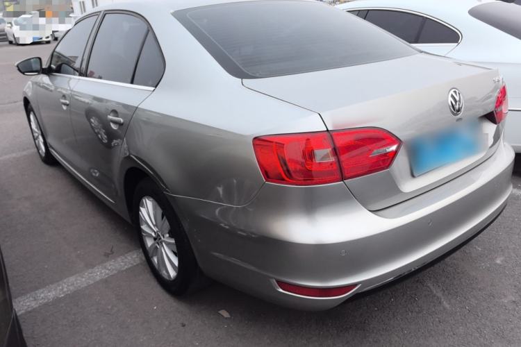 Used Volkswagen Sagitar 2014 1.6L Manual Comfort Model Exterior 6