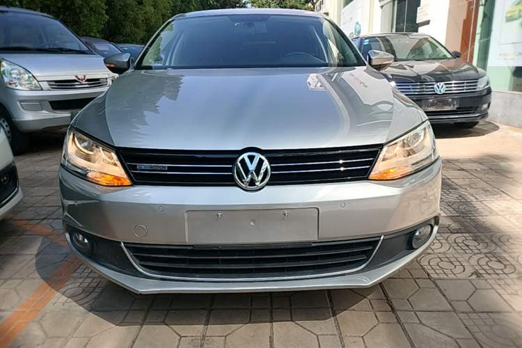 Used Volkswagen Sagitar 2014 1.4TSI BlueMotion Edition Front