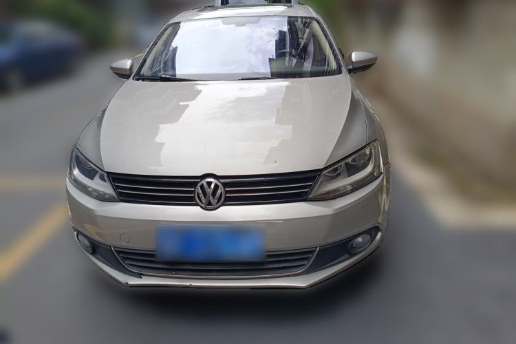 Used Volkswagen Sagitar 2014 Revised Version 1.6L Automatic Comfort Edition Front