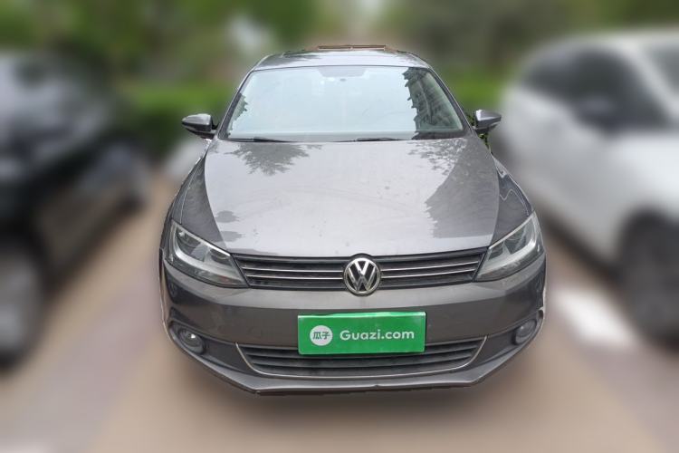 Used Volkswagen Sagitar 2014 1.6L Automatic Comfort Model Front