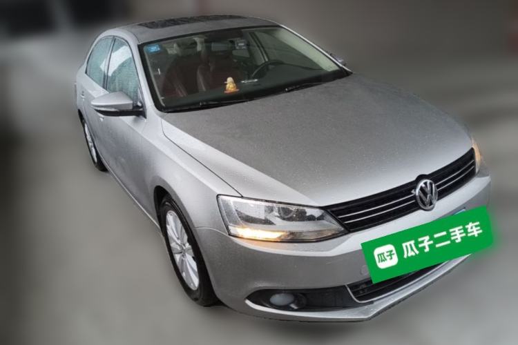 Used Volkswagen Sagitar 2014 Revised Version 1.6L Automatic Comfort Edition Front Right 45 Deg