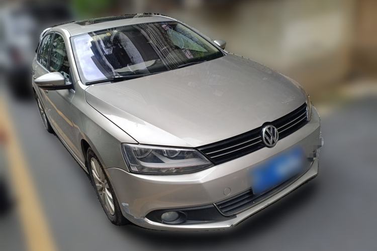 Used Volkswagen Sagitar 2014 Revised Version 1.6L Automatic Comfort Edition Front Right 45 Deg