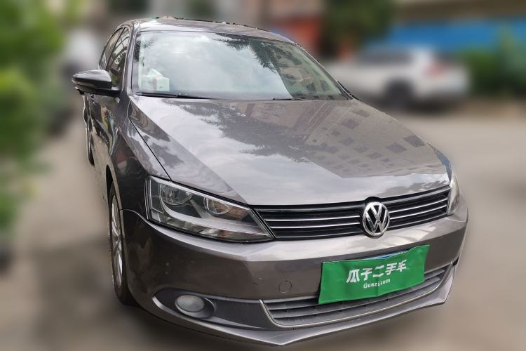 Used Volkswagen Sagitar 2014 Revised Version 1.6L Automatic Comfort Edition Front Right 45 Deg