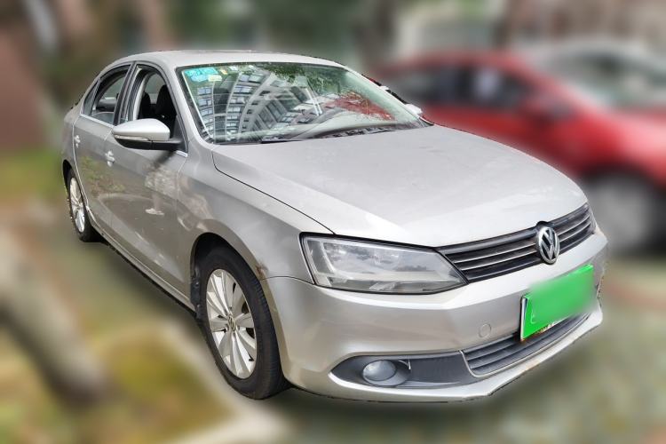 Used Volkswagen Sagitar 2014 1.6L Automatic Comfort Model Front Right 45 Deg
