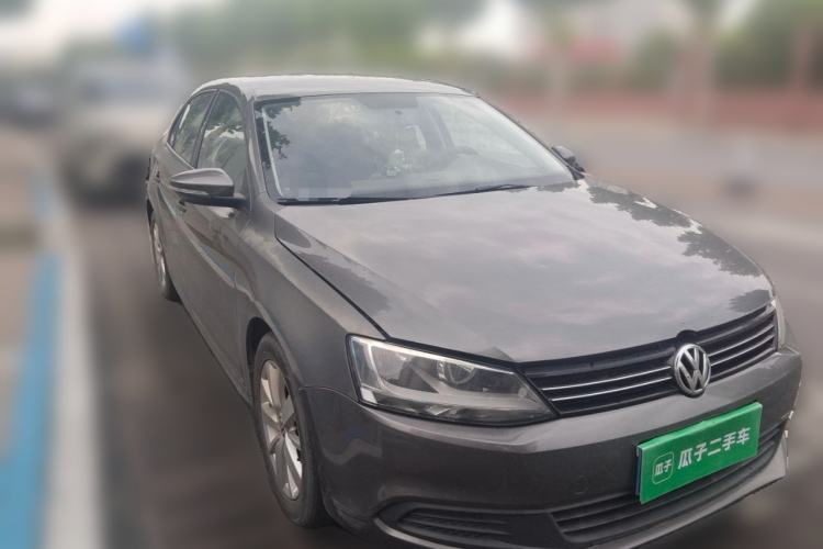 Used Volkswagen Sagitar 2014 Revised Version 1.6L Automatic Fashionable Style Front Right 45 Deg