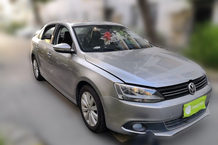 Used Volkswagen Sagitar 2014 1.6L Automatic Comfort Model Front Right 45 Deg