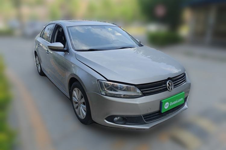 Used Volkswagen Sagitar 2014 Revised Version 1.6L Automatic Comfort Edition Front Right 45 Deg