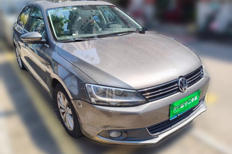 Used Volkswagen Sagitar 2014 Revised Version 1.6L Automatic Comfort Edition Front Right 45 Deg