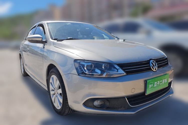 Used Volkswagen Sagitar 2014 Revised Version 1.6L Automatic Comfort Edition Front Right 45 Deg