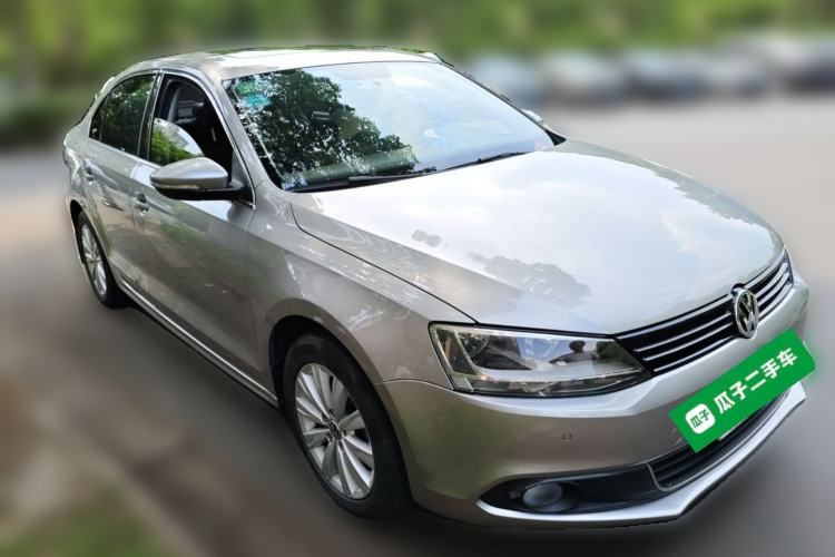 Used Volkswagen Sagitar 2014 Revised Version 1.4TSI Automatic Luxury Edition Front Right 45 Deg