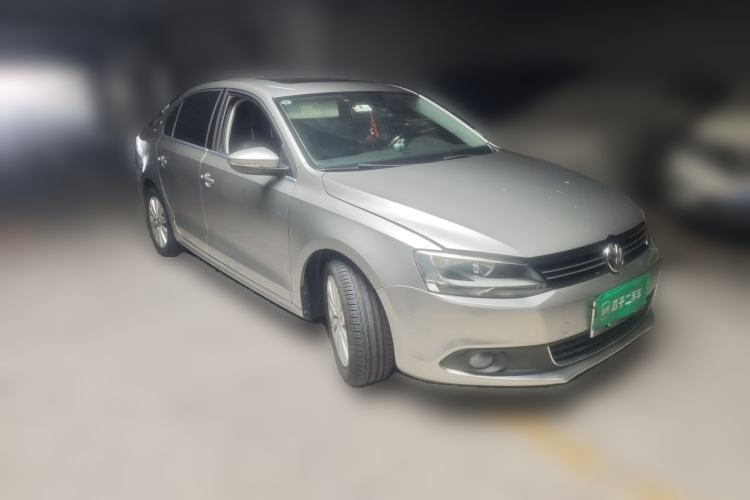 Used Volkswagen Sagitar 2014 Revised Version 1.6L Manual Comfort Edition Front Right 45 Deg