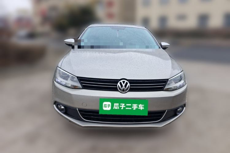 Used Volkswagen Sagitar 2014 Revised Version 1.6L Automatic Comfort Edition Front