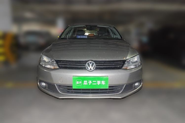 Used Volkswagen Sagitar 2014 Revised Version 1.6L Manual Comfort Edition Front