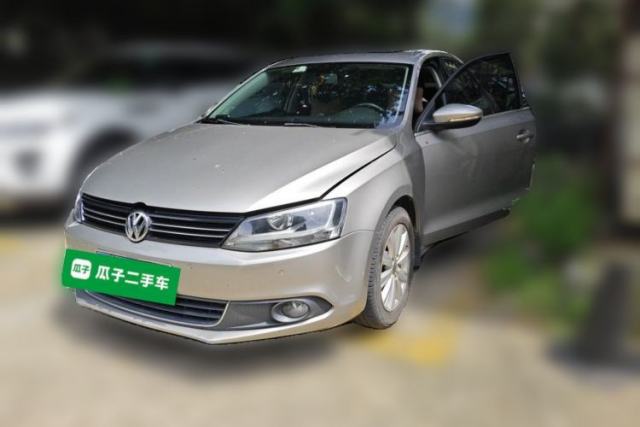 Volkswagen Sagitar 2014 Revised Version 1.4TSI Automatic Luxury Edition usado