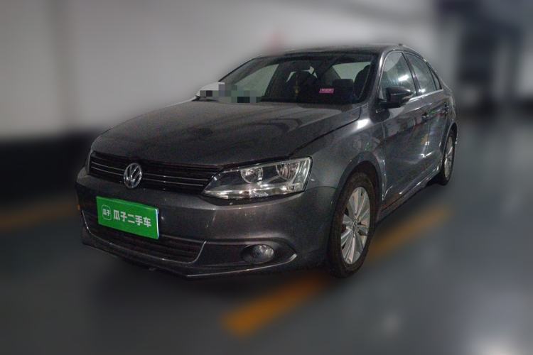 Used Volkswagen Sagitar 2014 1.4TSI Manual Luxury Model Guazi used car, China used car export, Used car for sale, Used cars, Cheapest cars for sale